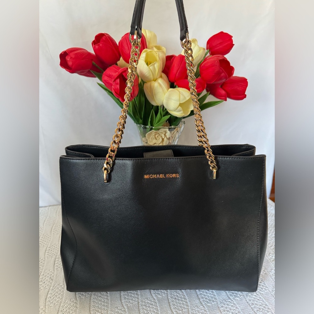 NWOT - Michael Kors Black Leather Tote with Gold Chain Handles Amazing Quality 💖
